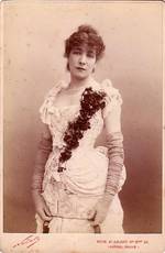 Photo de Sarah Bernhardt  par Nadar.